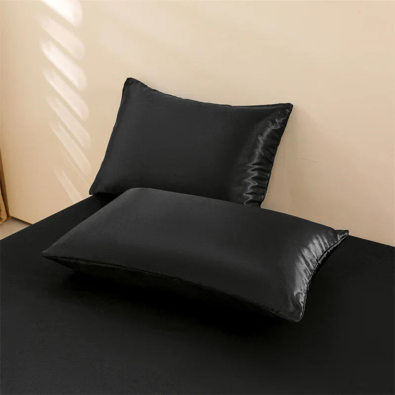 Luxury Satin Bedding Set – Silky & Cooling Comfort